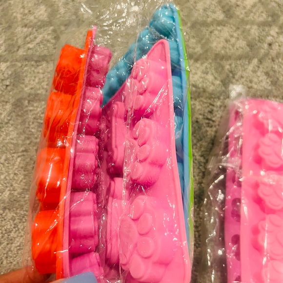 Brand new Puppy Candy Silicone Mould - Picture 2 of 4